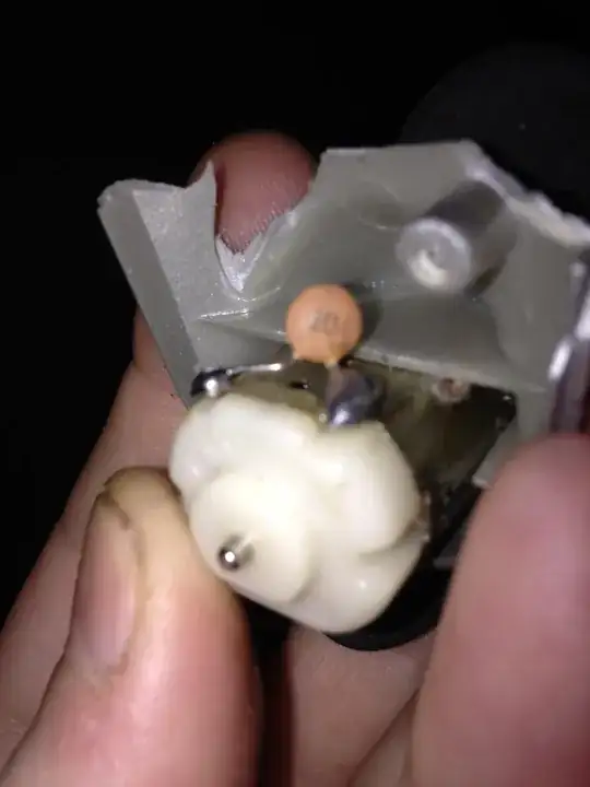 Capacitor with 9volt motor