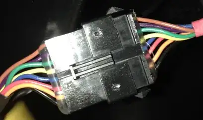 Link to the image of my treadmill's 8-pin connector