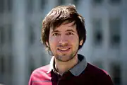 Pau GinerPrincipal UX Designer & Product Manager