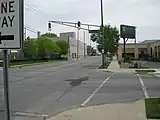 United States (Indiana):crossing=markedcrossing:signals=yes(How to indicate that pedestrians obey the main traffic signal?) ((Should this even be crossing:signals=yes???))