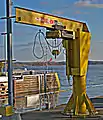 Floor-mounted crane