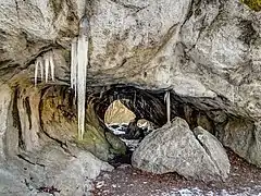 One example for Feature : Cave