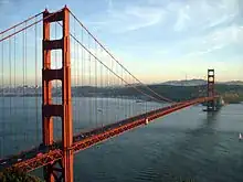 http://upload.wikimedia.org/wikipedia/commons/thumb/0/0c/GoldenGateBridge-001.jpg/220px-GoldenGateBridge-001.jpg
